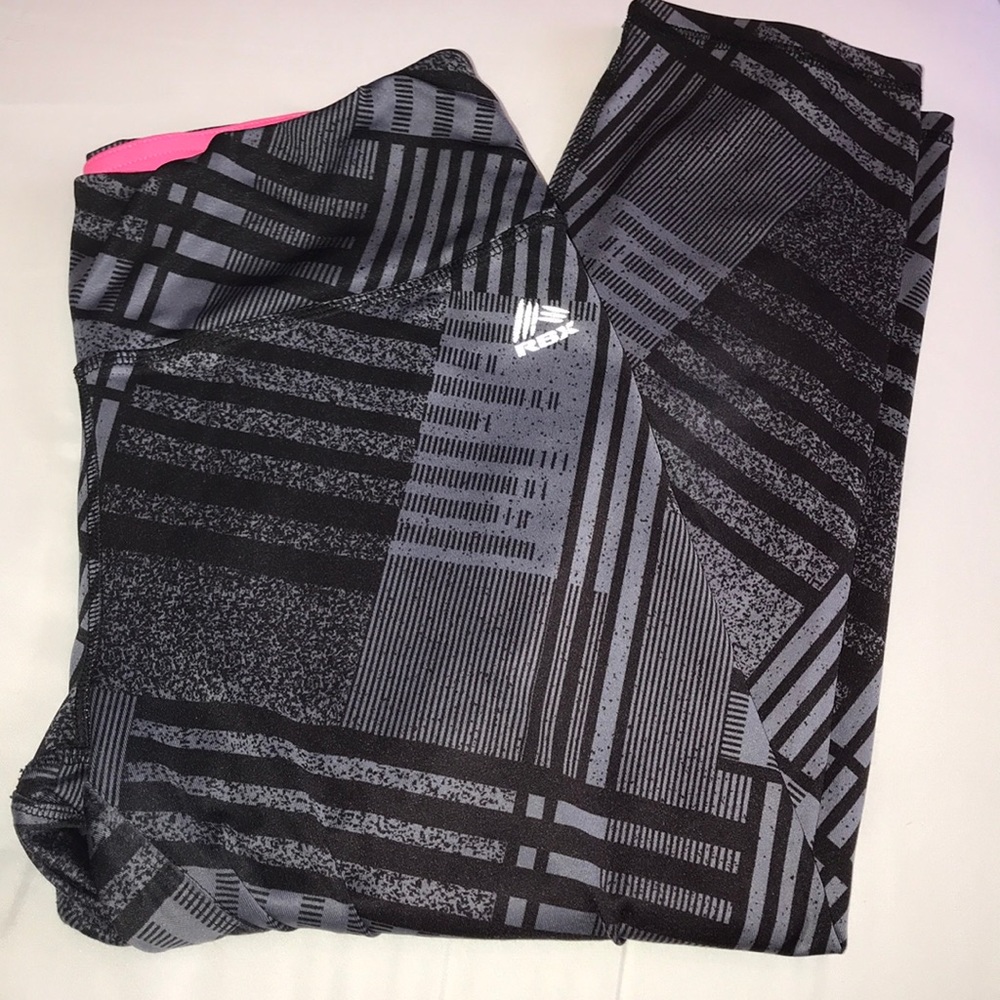 Reebok leggings crop